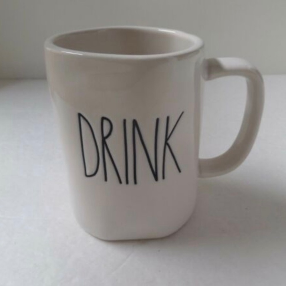 🎈🎈~Rae Dunn~"DRINK"~Coffee/Tea/Coco Mug~NEW~ ❤️